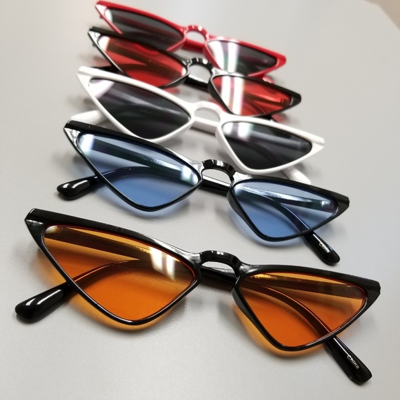 Aesthetic Fashion Small Cat Eye Sunglasses - Picture 3 of 8